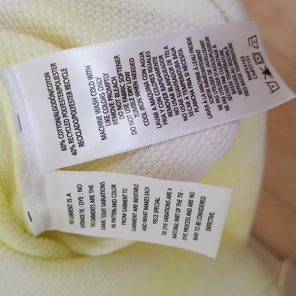 Calvin Klein long sleeve - Picture 5 of 5